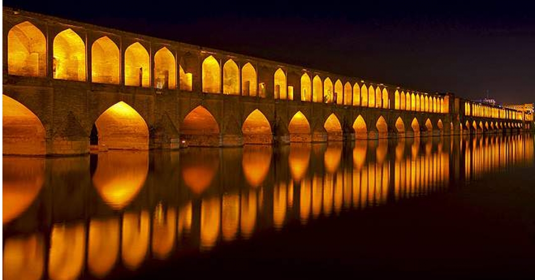 تاریخچه سی و سه پل